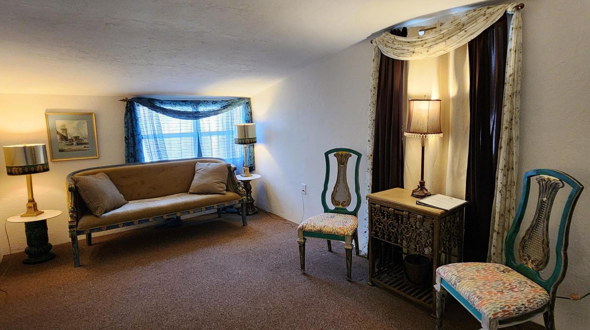 Lily Creek Lodge Далонеґа Екстер'єр фото