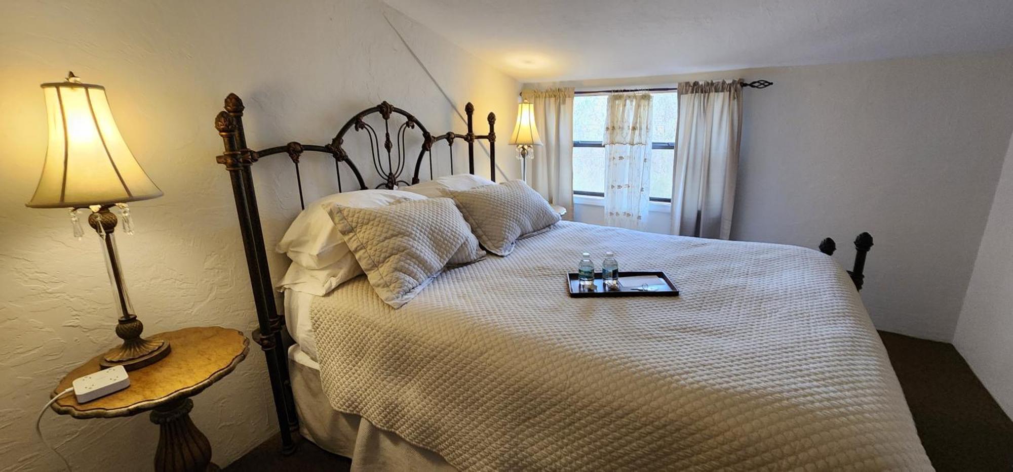 Lily Creek Lodge Далонеґа Екстер'єр фото