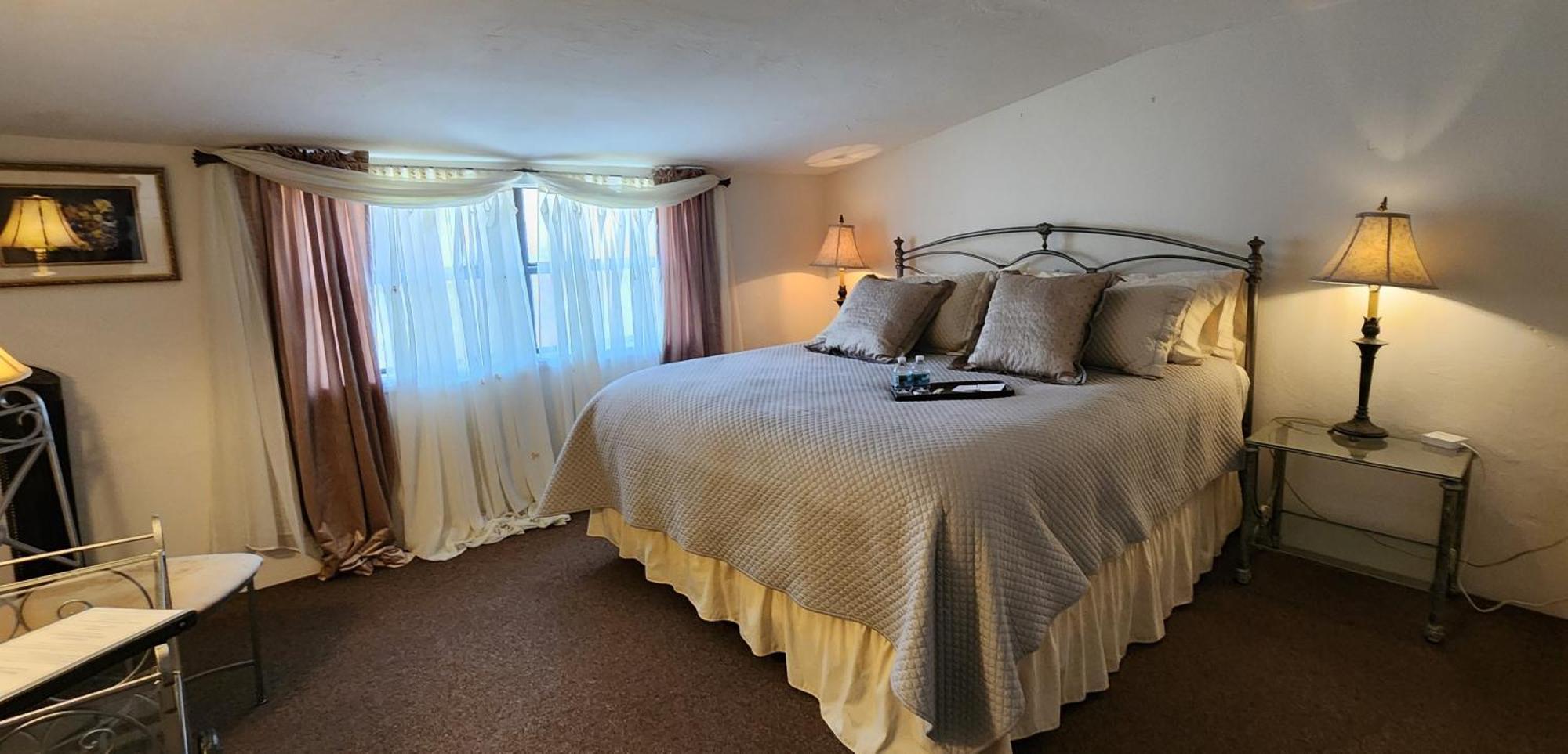 Lily Creek Lodge Далонеґа Екстер'єр фото