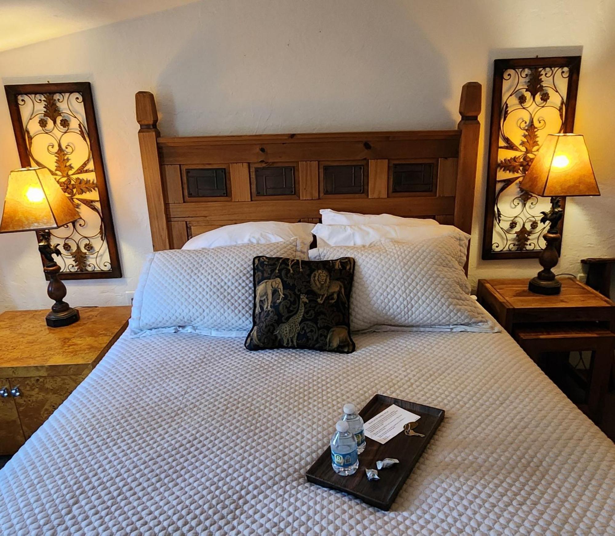 Lily Creek Lodge Далонеґа Екстер'єр фото